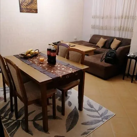 Apartment Sunny Апартамент *